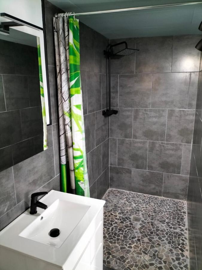 Vv Las Buganvillas Maspalomas - Cocina Y Habitaciones Con Banos Privados Exterior foto